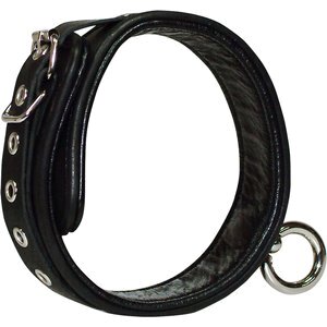 Halsfessel aus Leder mit O-Ring